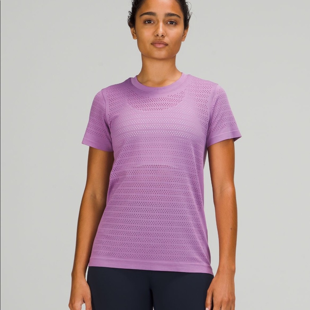 Lululemon NWOT Swiftly Breathe Short Sleeve Shirt Squad Sz 6